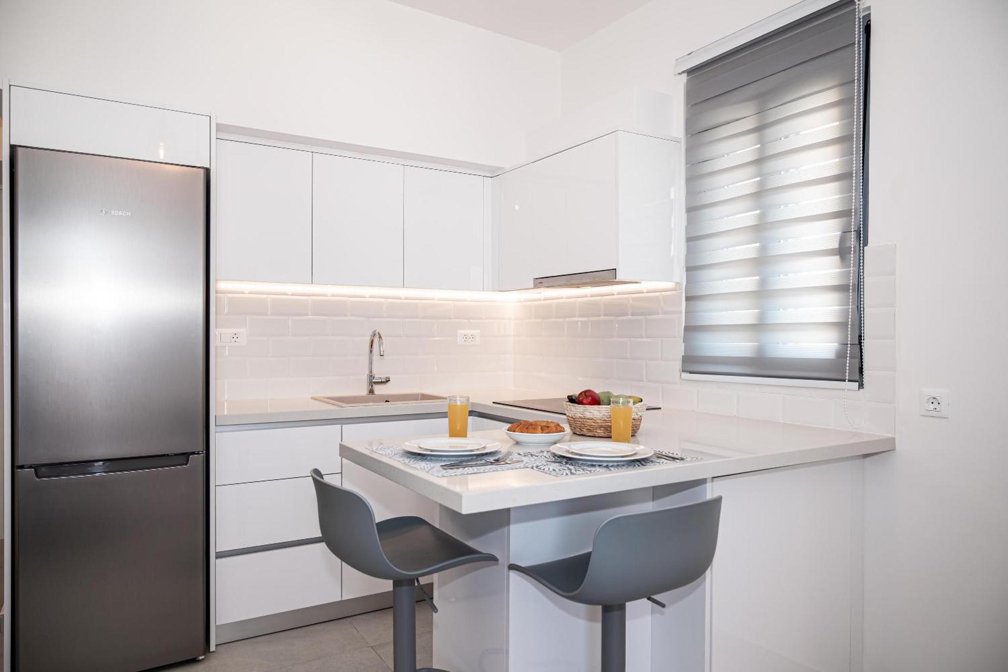 Anesis Town Apartments Rhodes City ภายนอก รูปภาพ